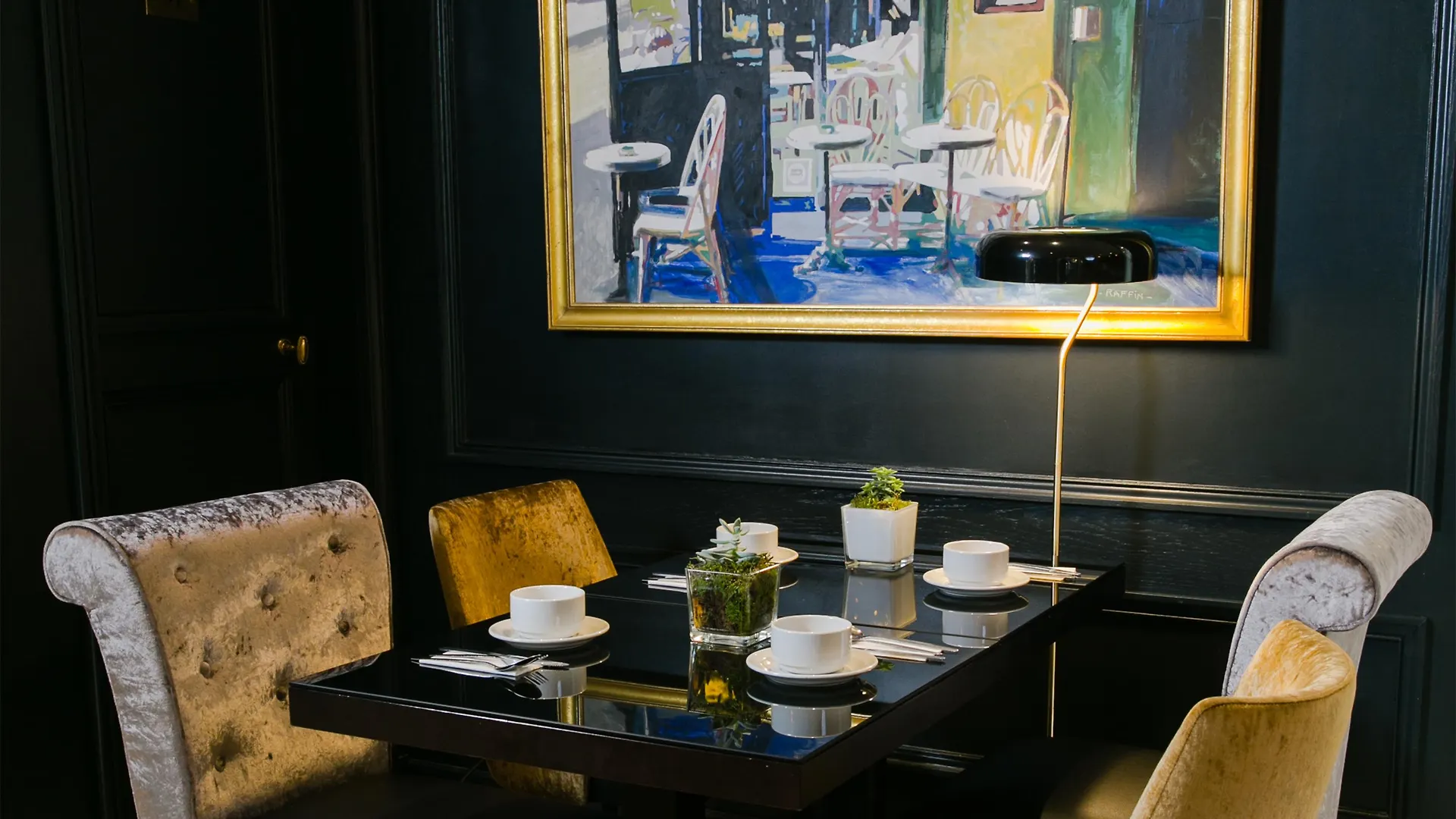 De Neuville Arc De Triomphe Hotel 4*