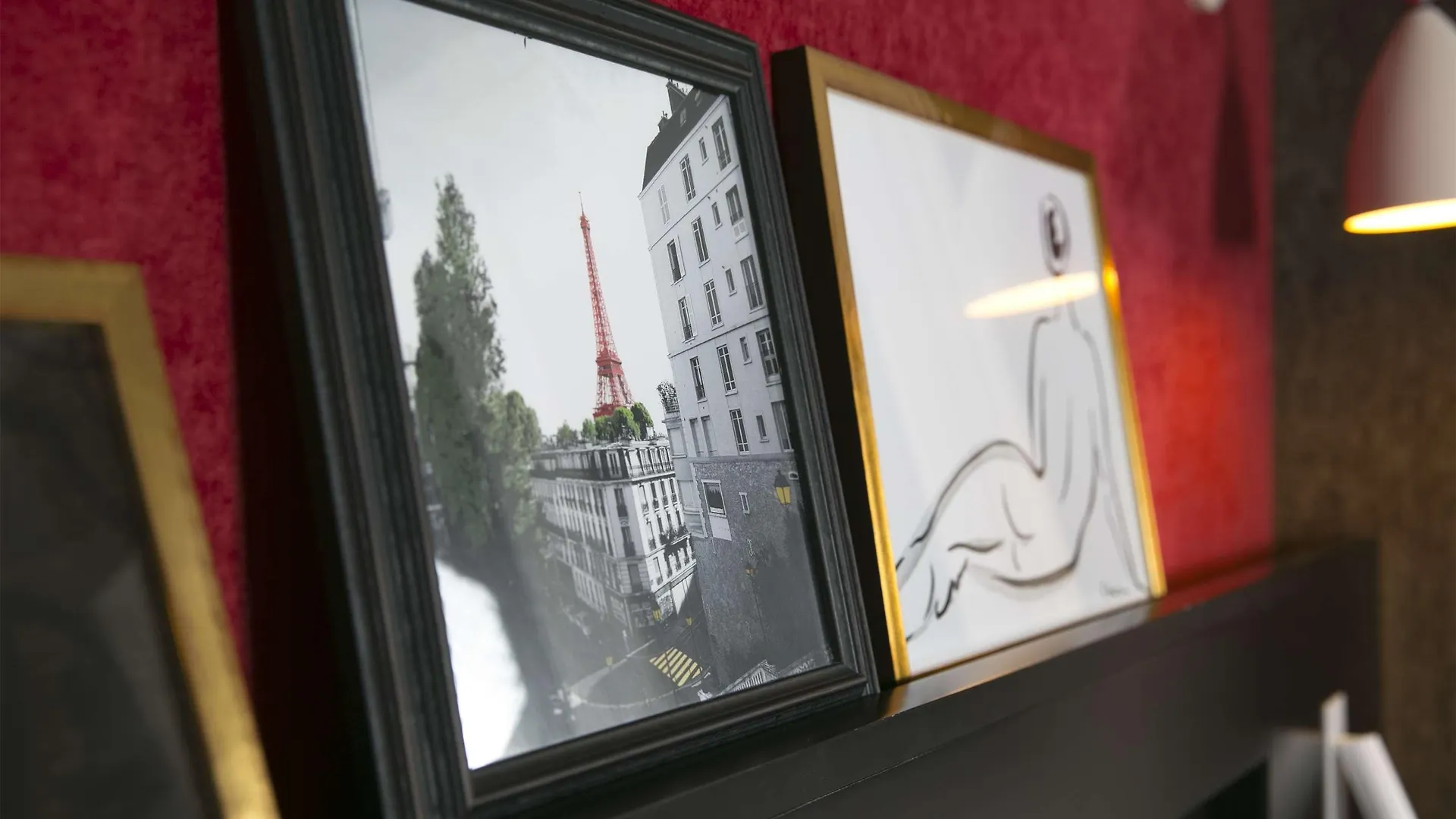 De Neuville Arc De Triomphe 4* Paris