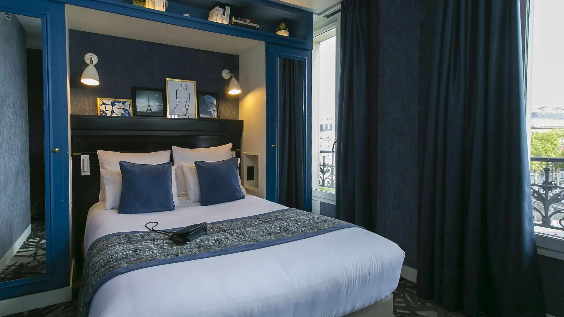Hotel De Neuville Arc De Triomphe